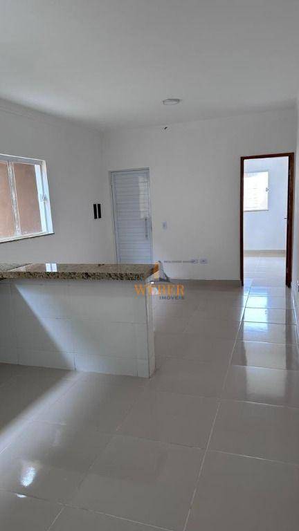 Casa à venda com 3 quartos, 82m² - Foto 11