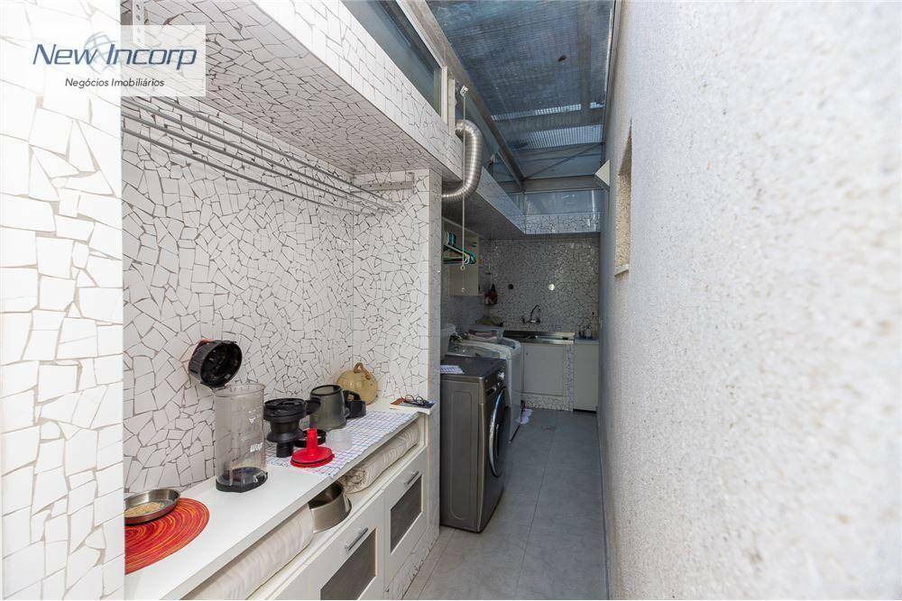 Casa à venda com 4 quartos, 350m² - Foto 49