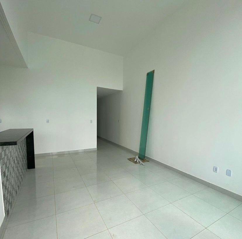 Casa à venda com 3 quartos, 82m² - Foto 12