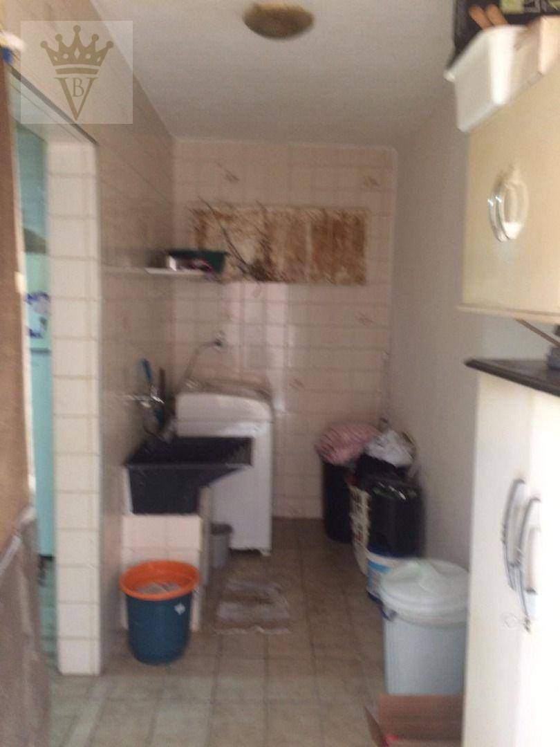 Sobrado à venda com 3 quartos, 180m² - Foto 30