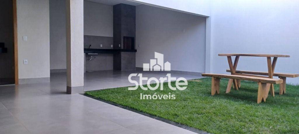 Casa à venda com 3 quartos, 185m² - Foto 6