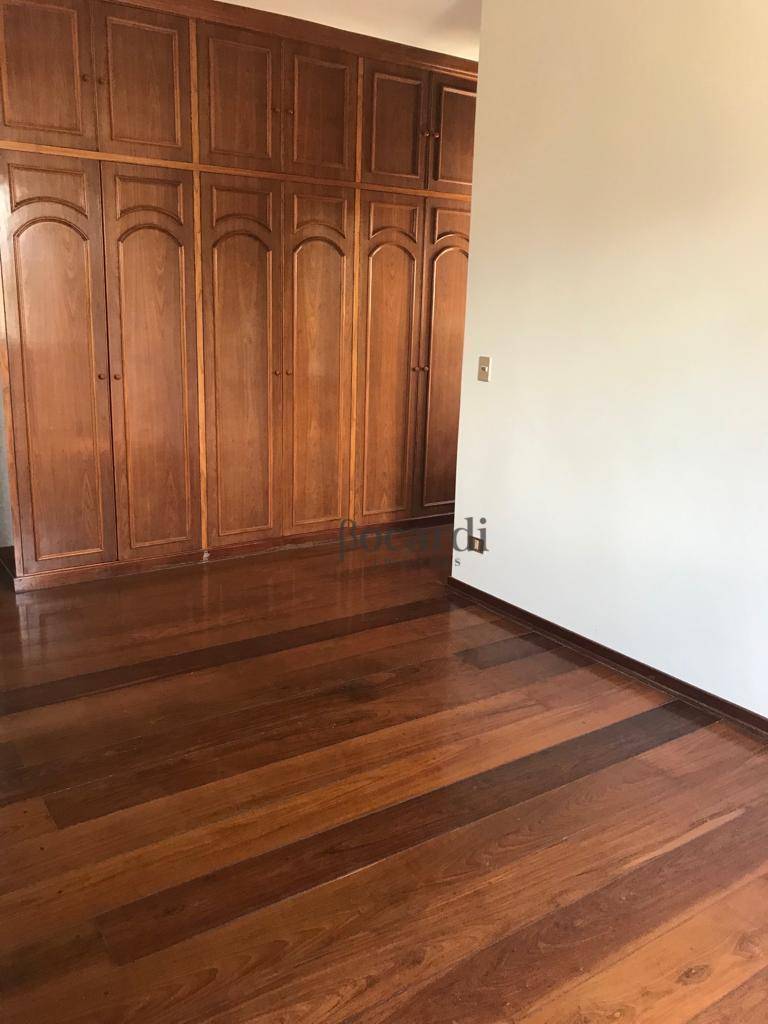 Apartamento à venda com 4 quartos, 273m² - Foto 11