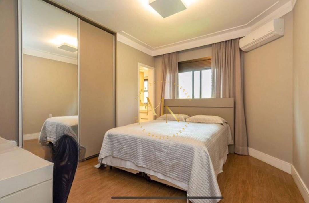 Apartamento à venda com 3 quartos, 256m² - Foto 13