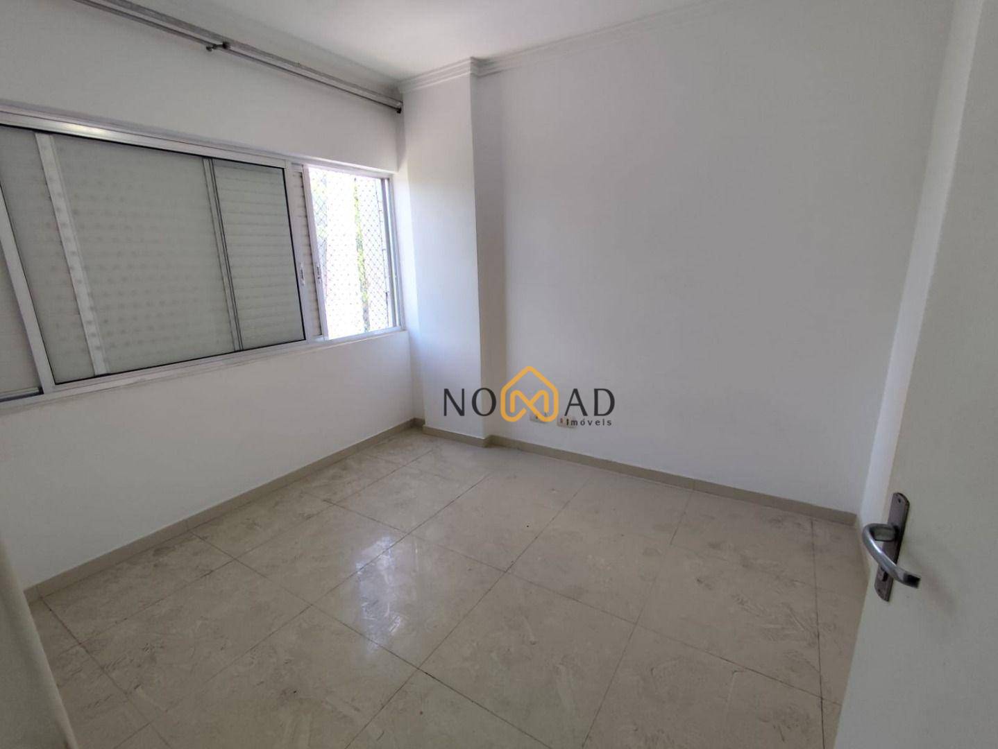 Apartamento à venda com 3 quartos, 100m² - Foto 8