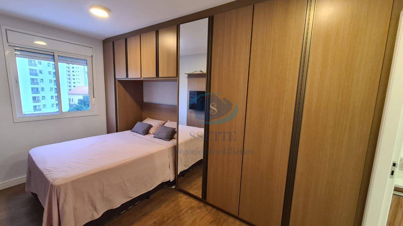 Apartamento à venda com 2 quartos, 65m² - Foto 2