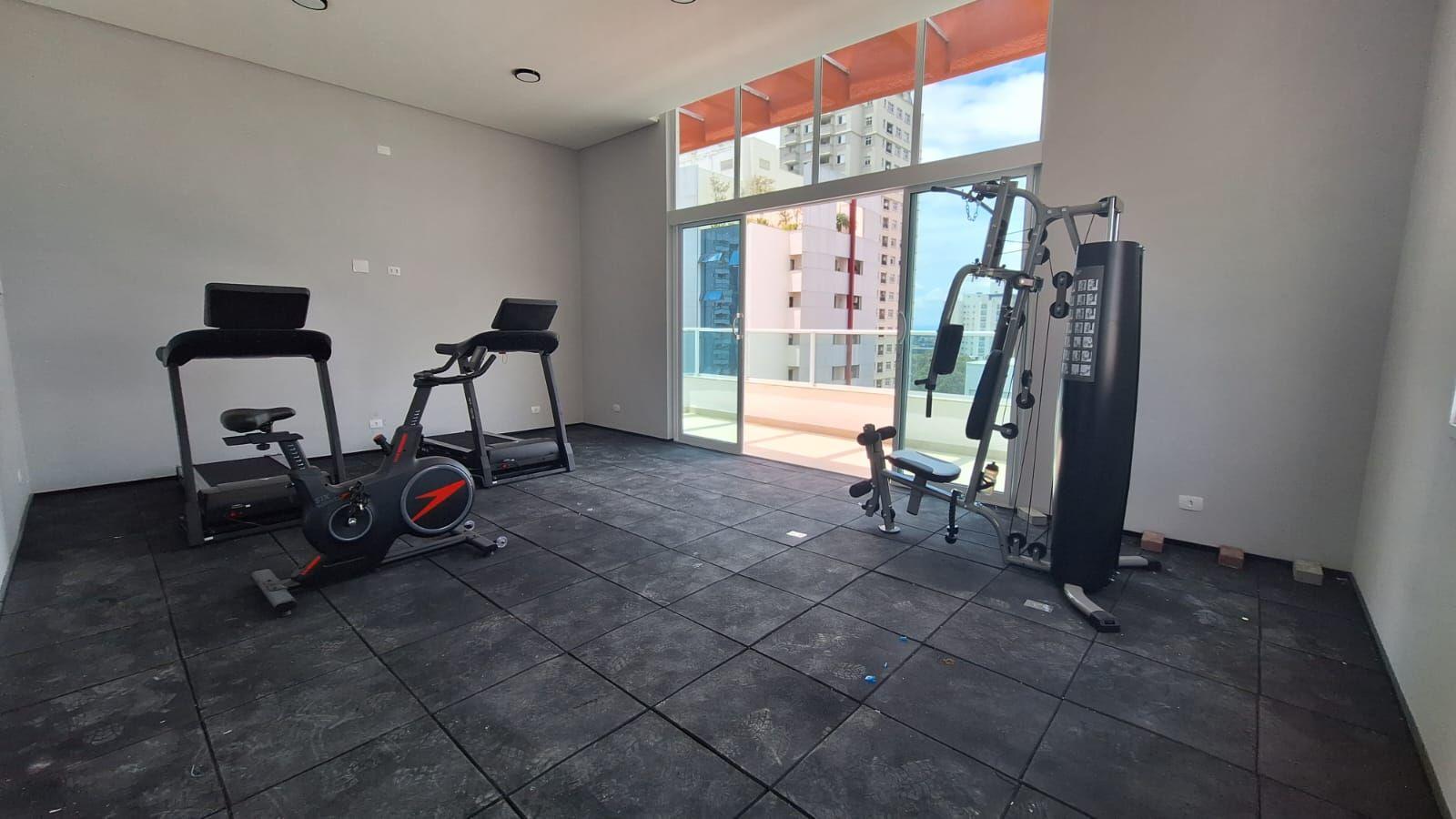Apartamento para alugar com 2 quartos, 75m² - Foto 29