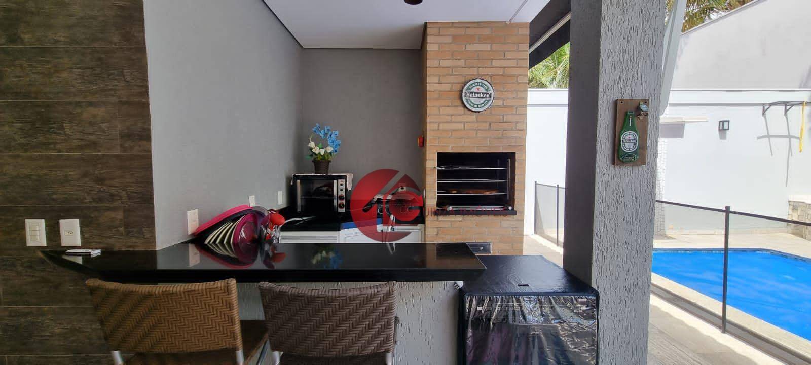 Sobrado à venda com 4 quartos, 300m² - Foto 11