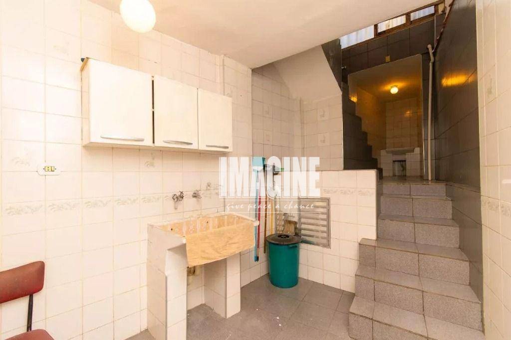 Sobrado à venda e aluguel com 3 quartos, 220m² - Foto 16