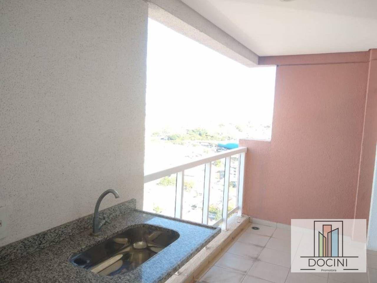 Apartamento para alugar com 2 quartos, 68m² - Foto 6