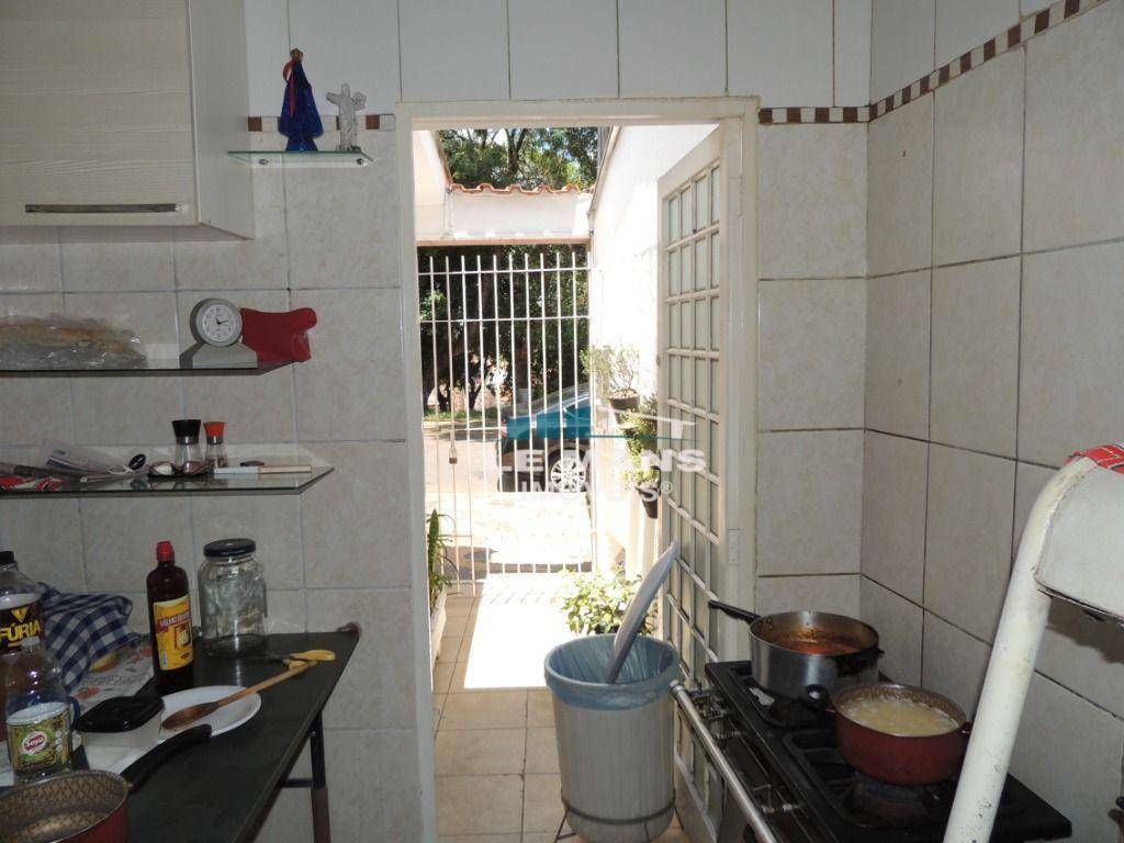 Casa à venda com 3 quartos, 114m² - Foto 37