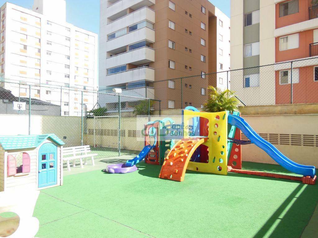 Apartamento para alugar com 2 quartos, 70m² - Foto 22
