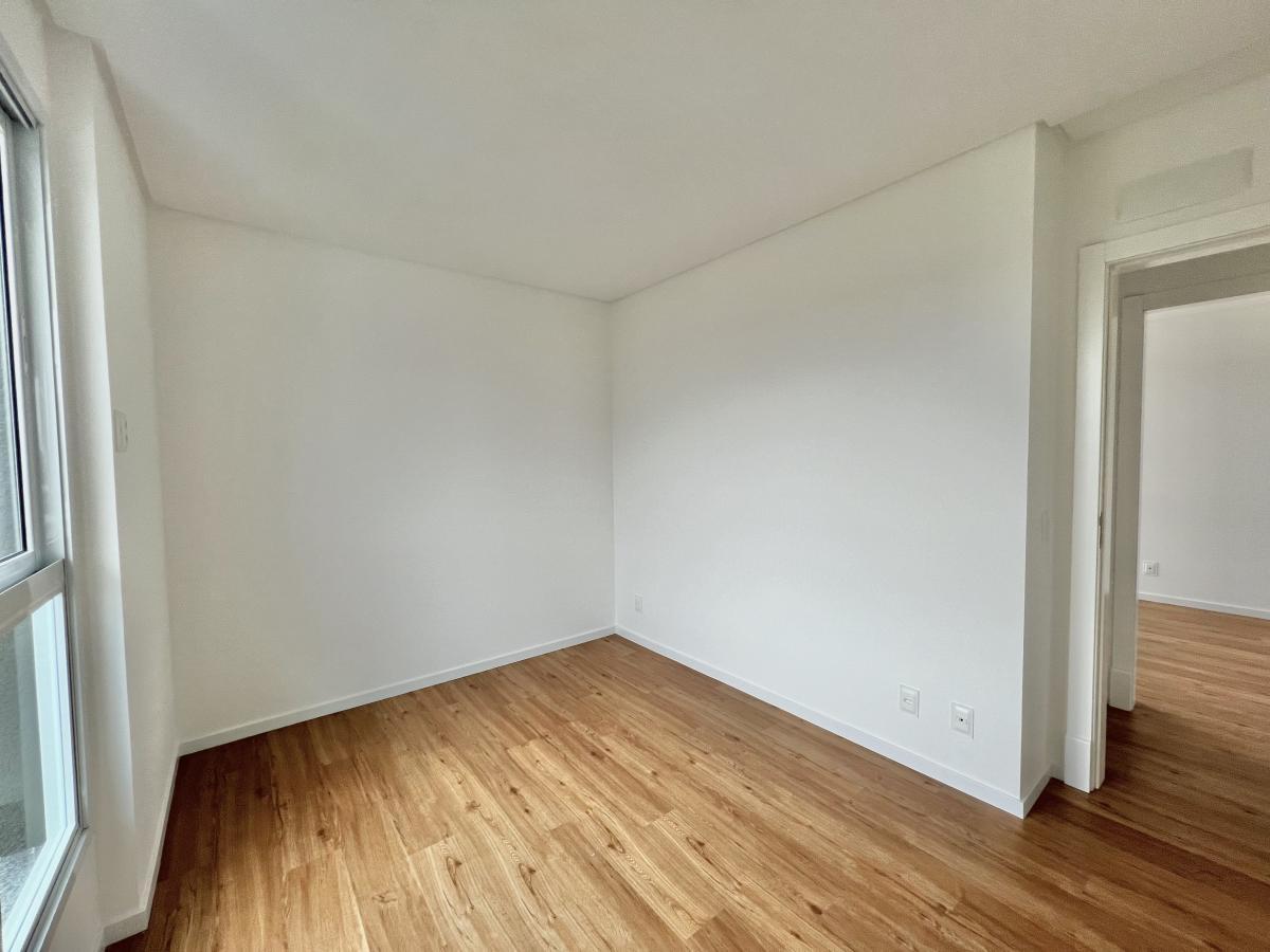 Apartamento à venda com 3 quartos, 87m² - Foto 17