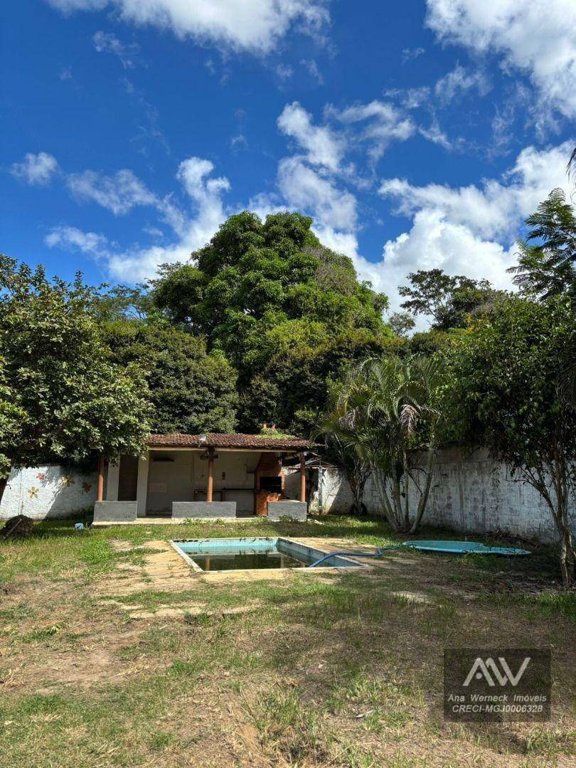 Chácara à venda com 3 quartos, 1241M2 - Foto 1