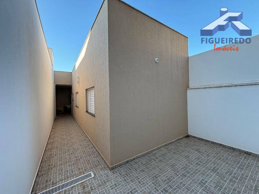 Casa à venda com 2 quartos, 75m² - Foto 22