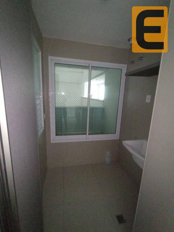 Apartamento para alugar com 3 quartos, 87m² - Foto 30