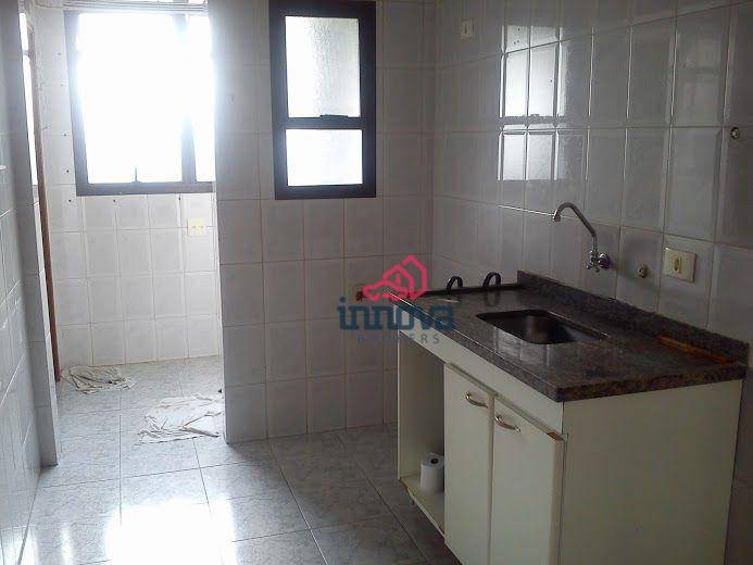 Apartamento para alugar com 2 quartos, 61m² - Foto 4