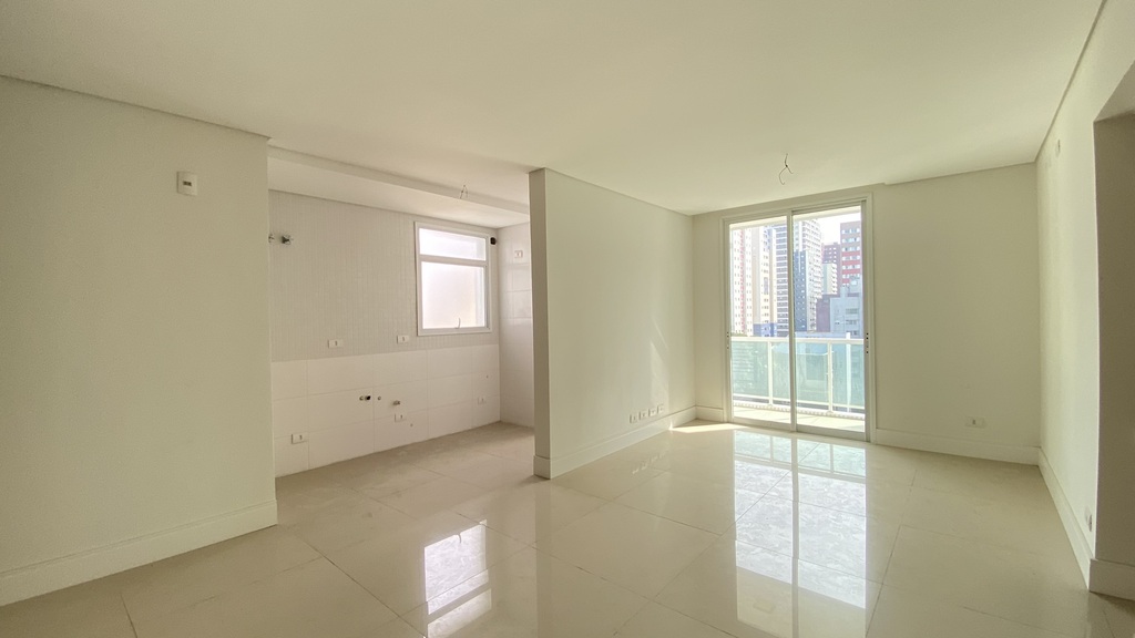 Apartamento à venda com 3 quartos, 95m² - Foto 12