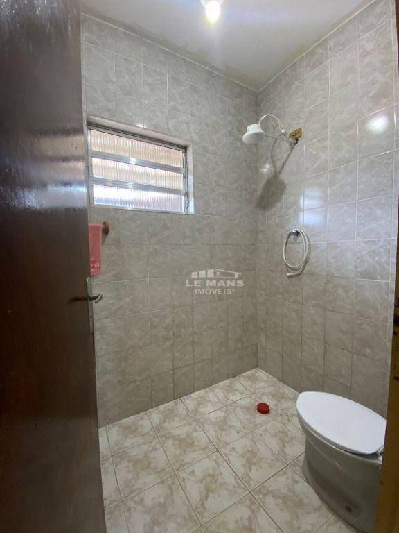 Casa à venda com 3 quartos, 170m² - Foto 10