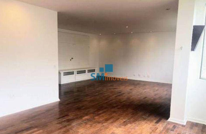 Apartamento para alugar com 4 quartos, 205m² - Foto 2