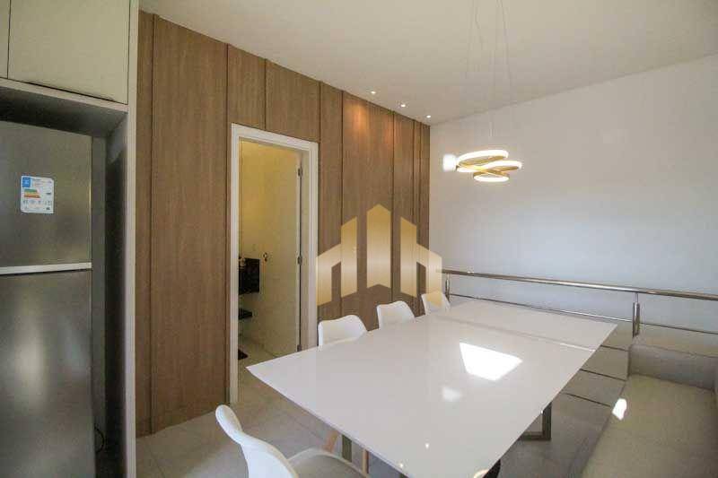 Apartamento à venda com 2 quartos, 95m² - Foto 17