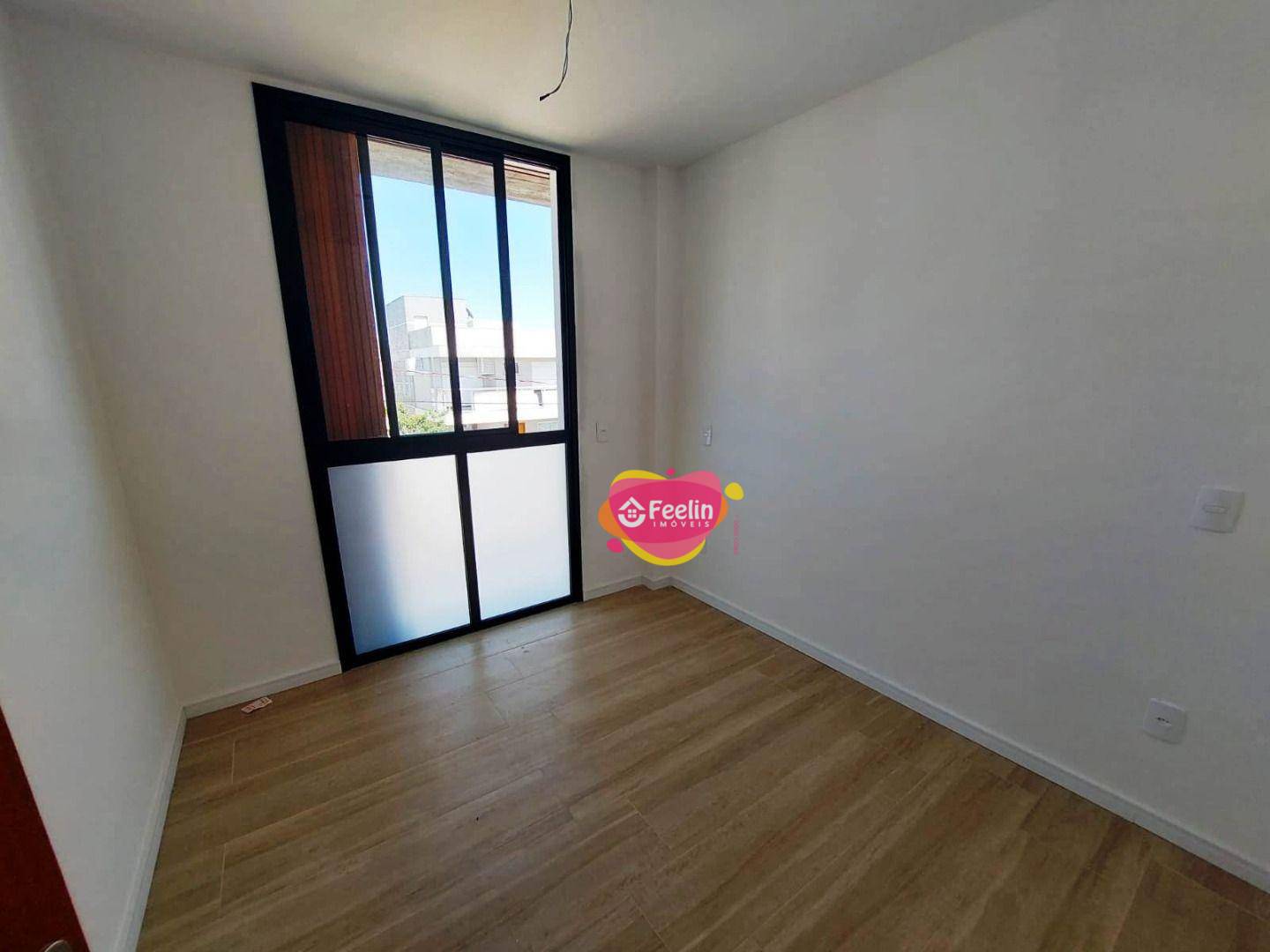 Casa à venda com 3 quartos, 155m² - Foto 8