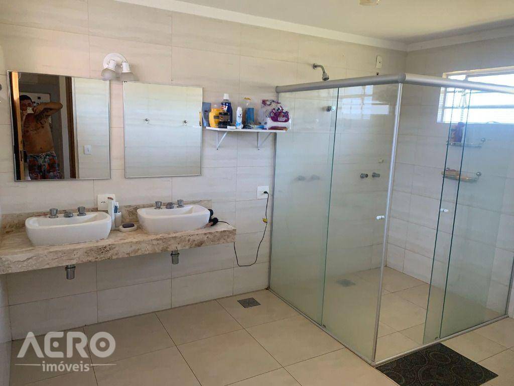 Chácara à venda com 4 quartos, 200m² - Foto 20