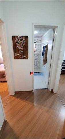 Apartamento à venda com 2 quartos, 67m² - Foto 3