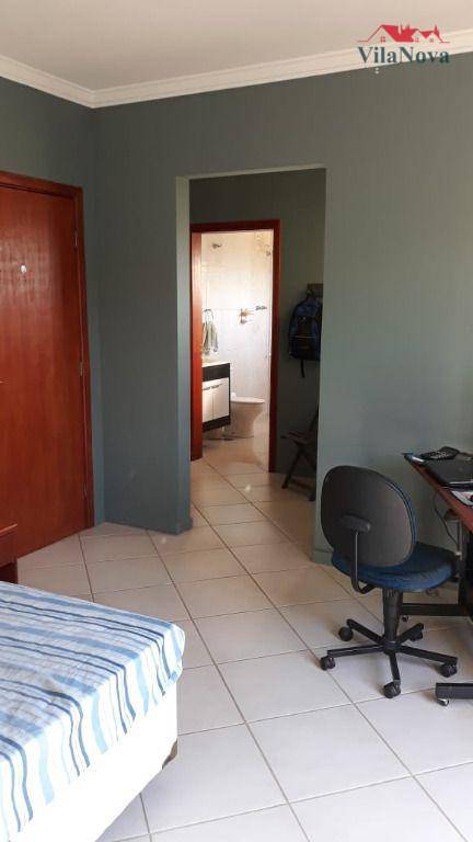 Casa de Condomínio à venda com 2 quartos, 180m² - Foto 18