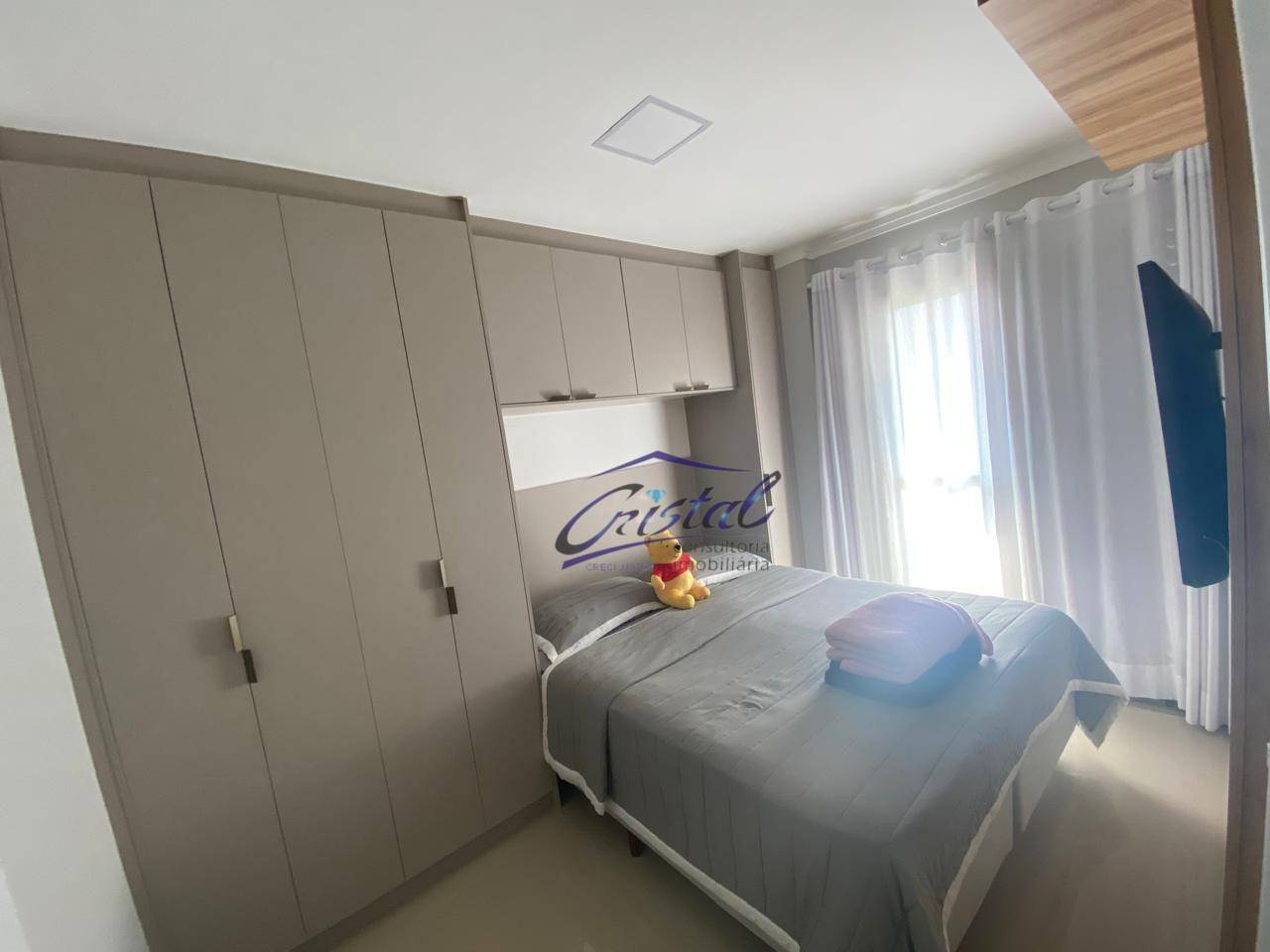 Apartamento à venda com 2 quartos, 63m² - Foto 17