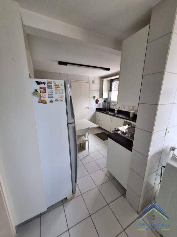 Apartamento à venda com 3 quartos, 145m² - Foto 19