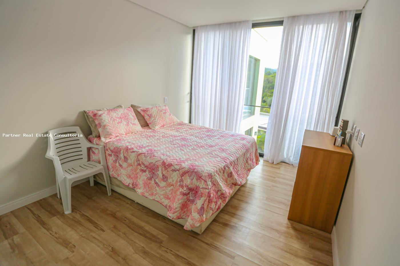 Casa de Condomínio à venda com 4 quartos, 574m² - Foto 47