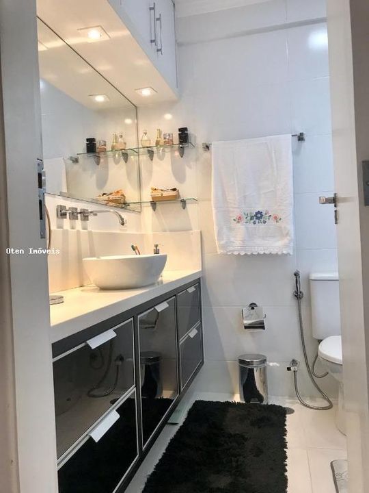 Apartamento à venda com 3 quartos, 156m² - Foto 10