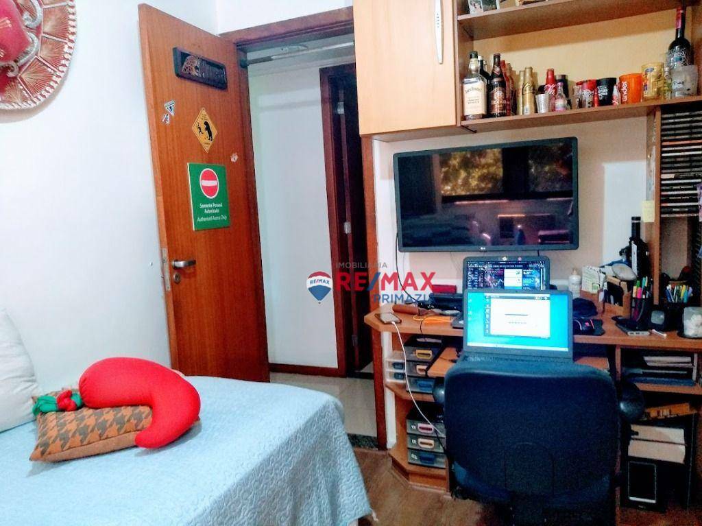 Apartamento à venda com 3 quartos, 85m² - Foto 21