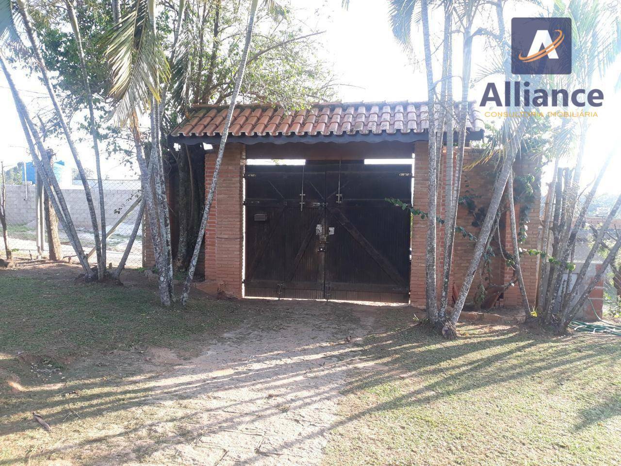 Chácara à venda com 3 quartos, 188m² - Foto 5