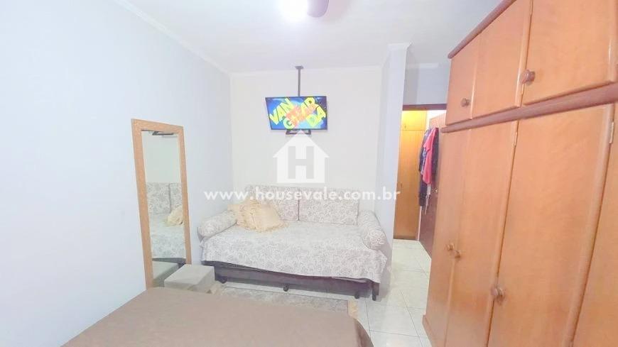 Casa à venda com 3 quartos, 220m² - Foto 14