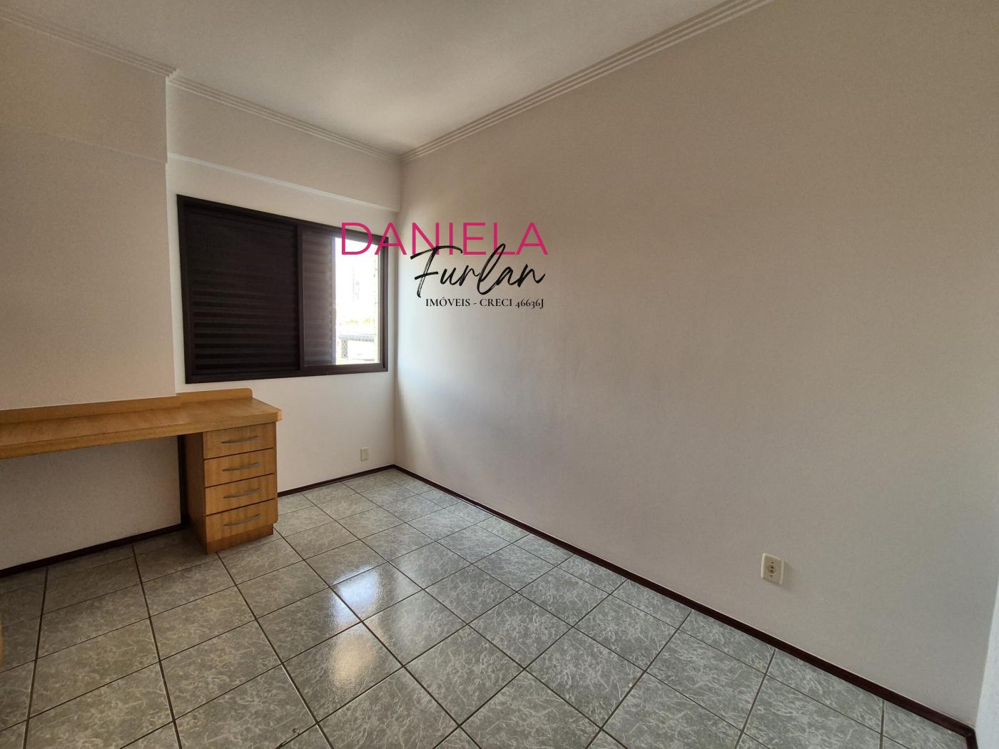 Apartamento à venda com 3 quartos, 109m² - Foto 8