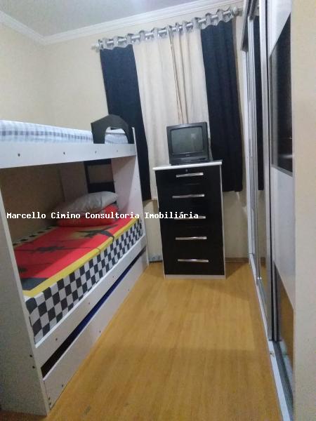 Apartamento à venda com 2 quartos, 60m² - Foto 8