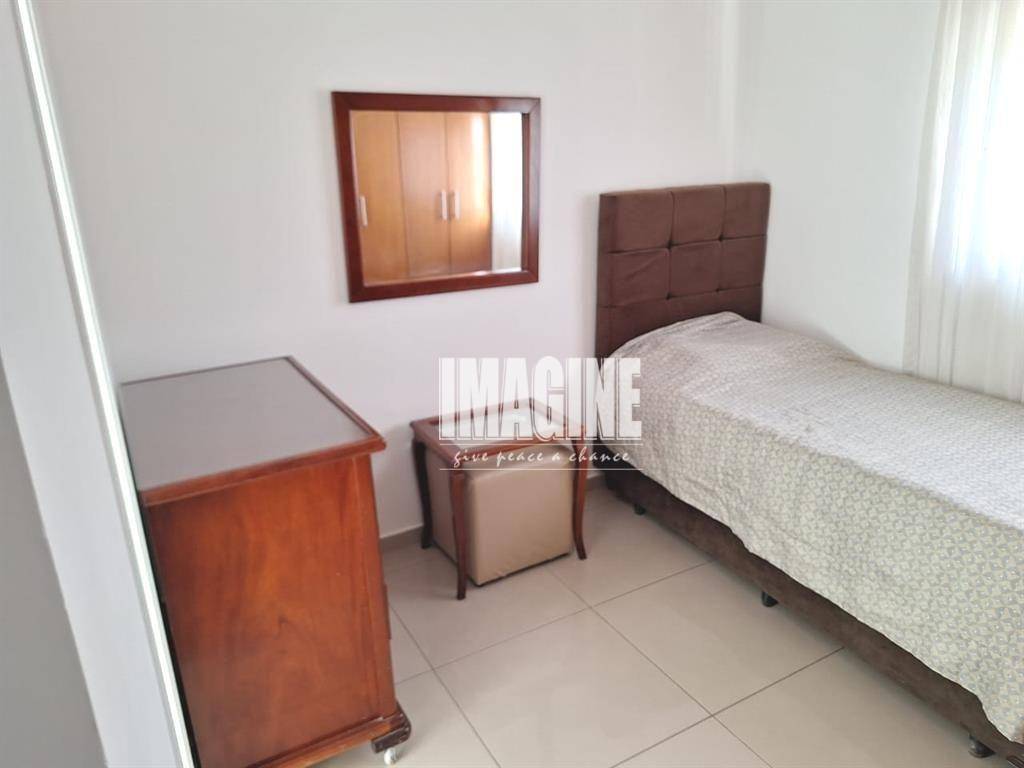 Apartamento à venda com 3 quartos, 108m² - Foto 11