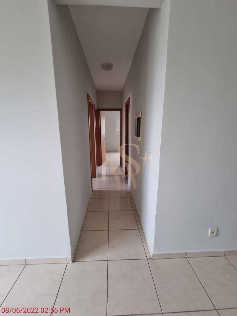 Apartamento para alugar com 3 quartos, 86m² - Foto 4