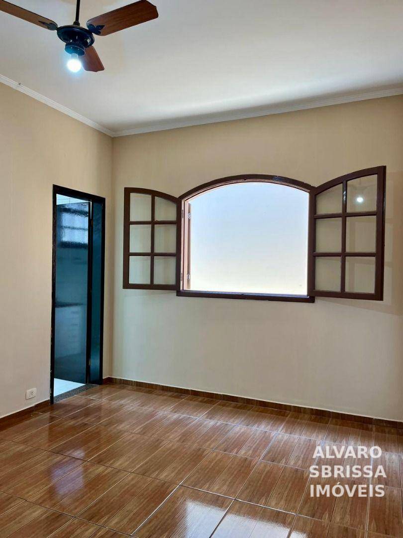 Casa à venda com 4 quartos, 246m² - Foto 20