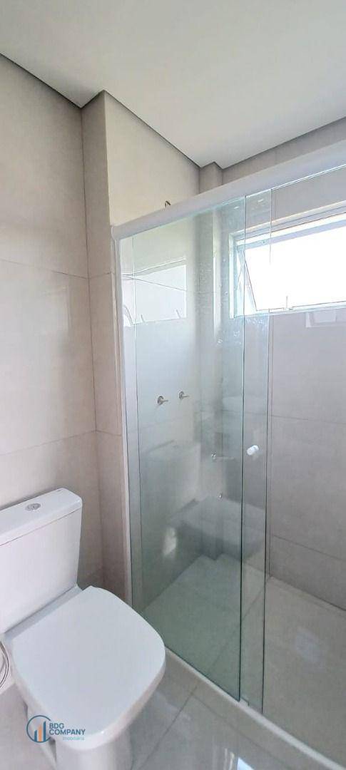 Apartamento para alugar com 2 quartos, 88m² - Foto 29