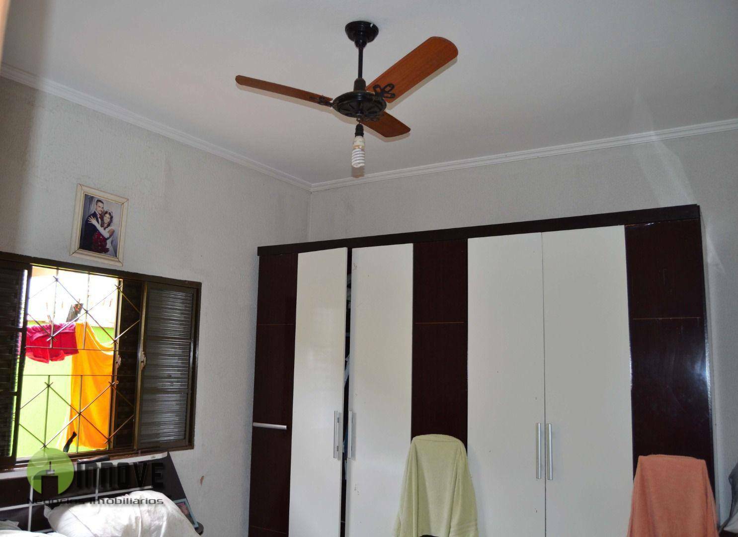 Casa à venda com 3 quartos, 144m² - Foto 12