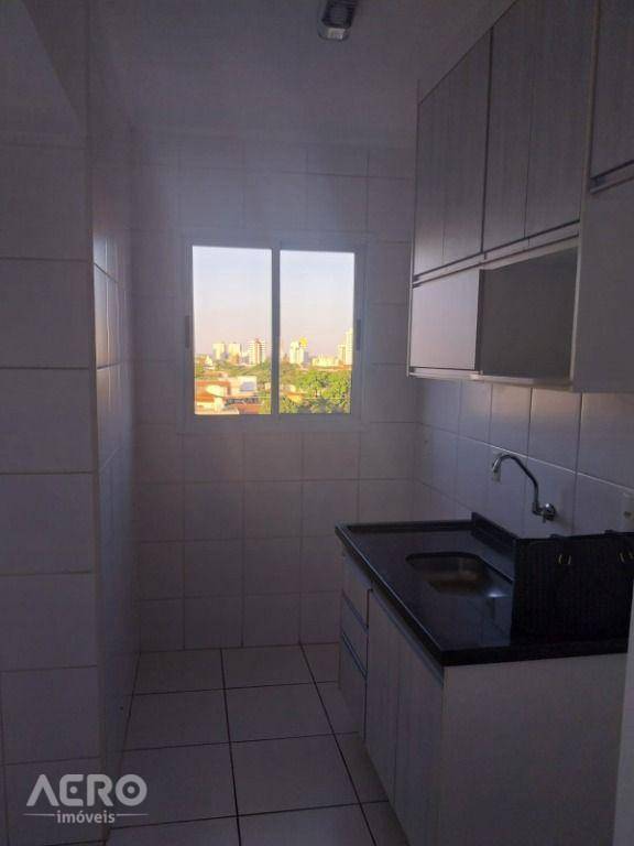 Apartamento à venda com 2 quartos, 65m² - Foto 18