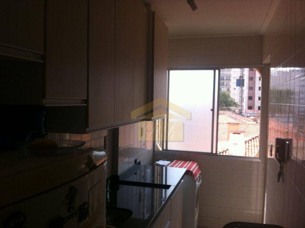 Apartamento à venda com 2 quartos, 60m² - Foto 1