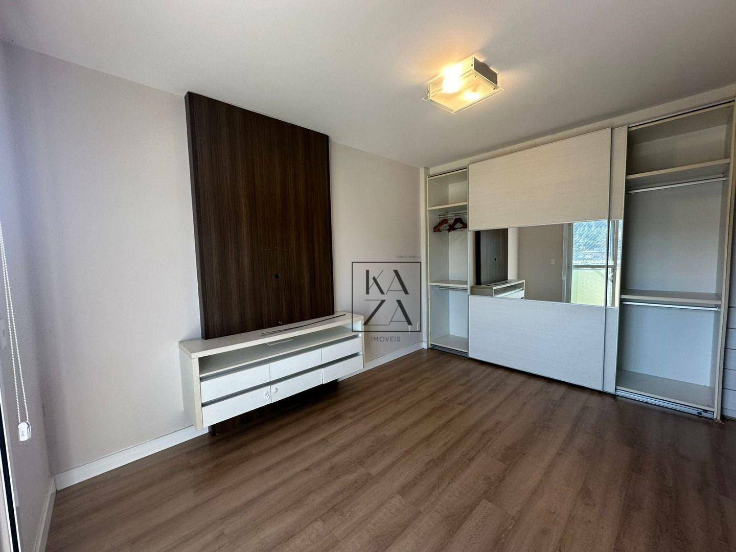 Cobertura à venda com 4 quartos, 219m² - Foto 12