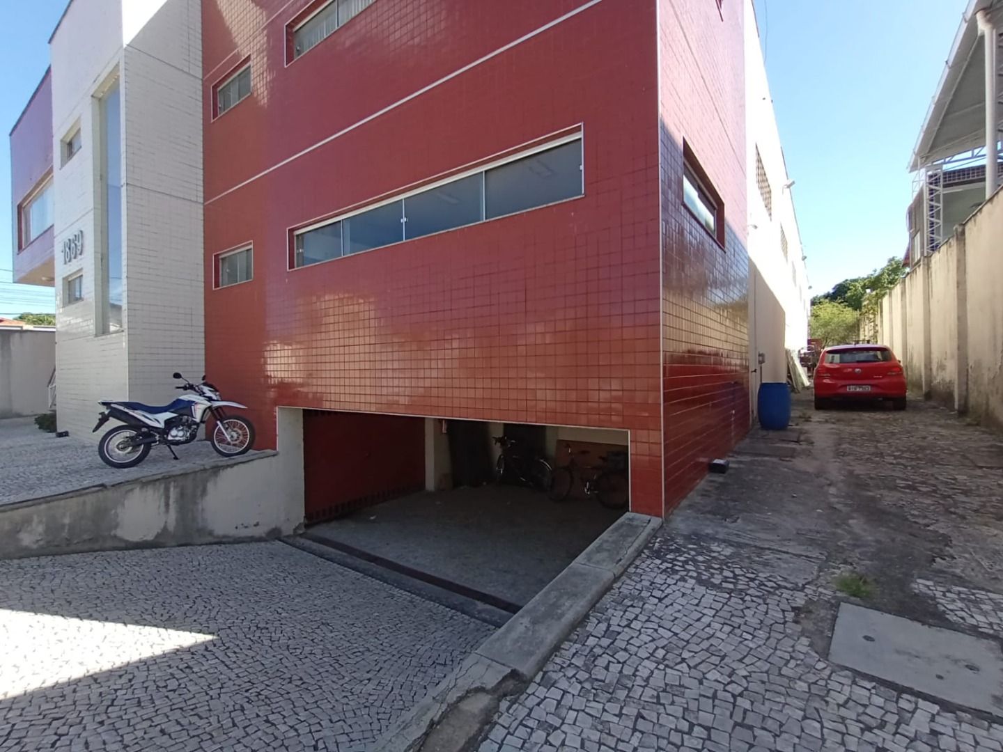 Depósito-Galpão, 965 m² - Foto 1