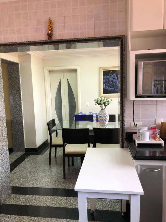 Apartamento à venda com 3 quartos, 120m² - Foto 25