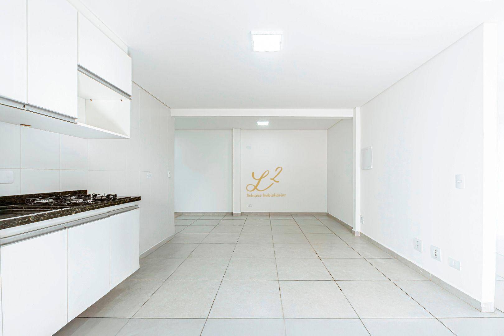 Apartamento para alugar com 2 quartos, 64m² - Foto 9