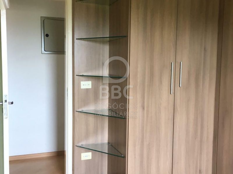 Apartamento à venda com 2 quartos, 80m² - Foto 11