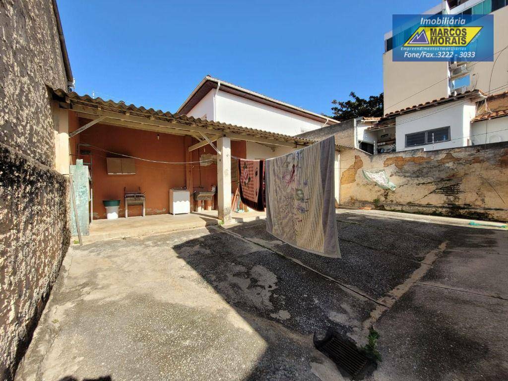 Casa à venda com 2 quartos, 164m² - Foto 18